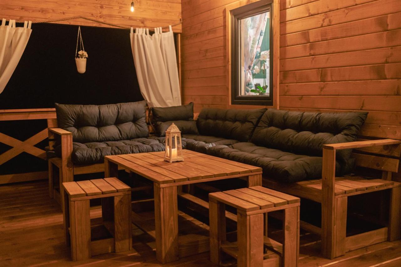 Chaty Skwirutowe Wzgorze - Domki Caloroczne Solina  Extérieur photo